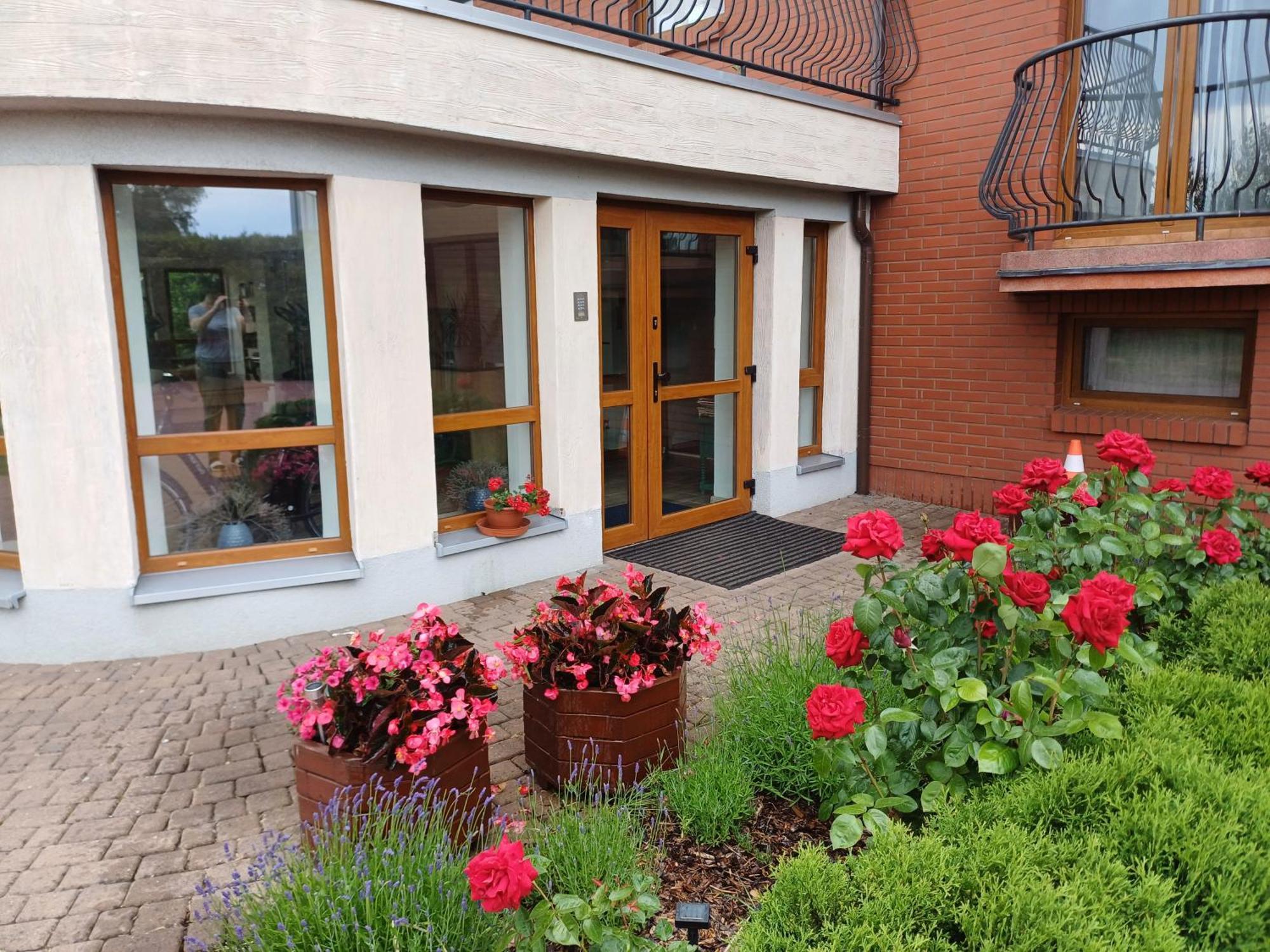 Apartamenty Levilla Рева Экстерьер фото