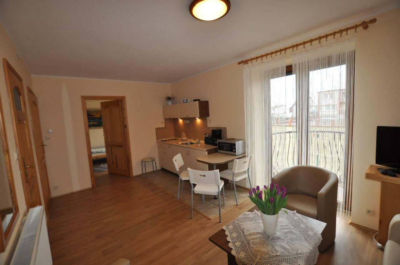 Apartamenty Levilla Рева Экстерьер фото